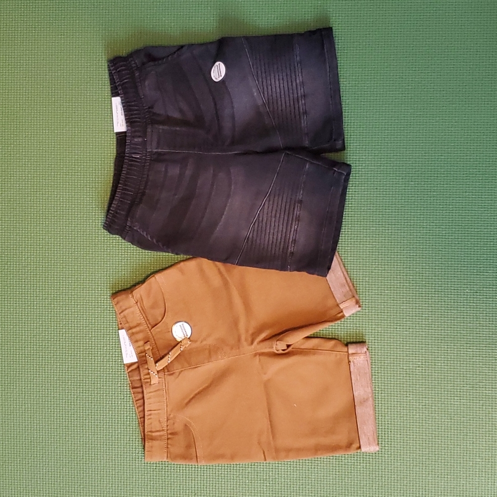 2 pairs boys 5T shorts